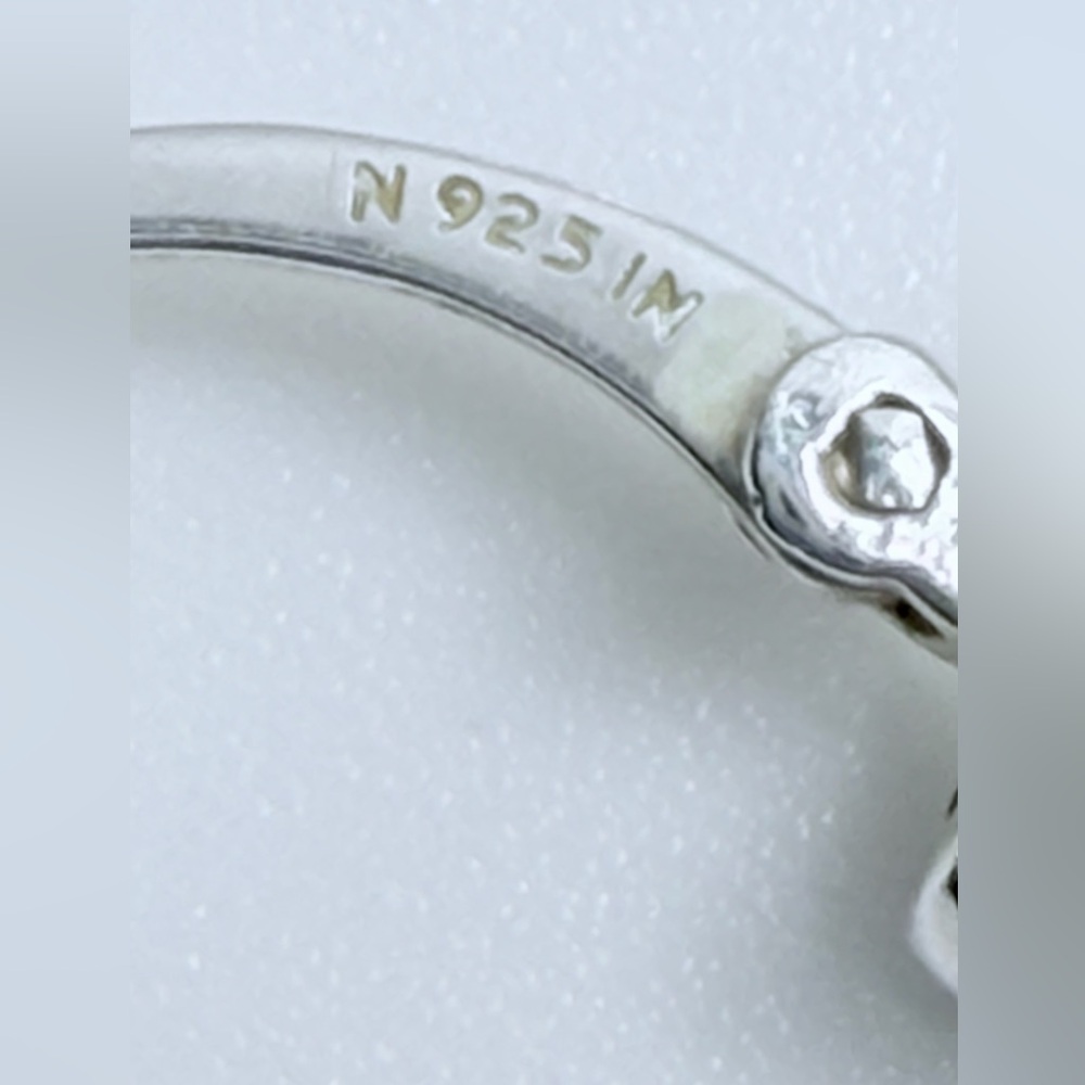 Vintage Sterling Silver Polished Medium Puffy Lopsided Hoop Earrings - Picture 13 of 16